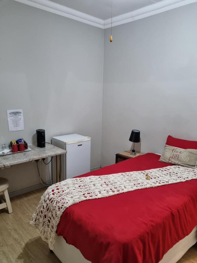 @Home Guest House Zeerust Εξωτερικό φωτογραφία