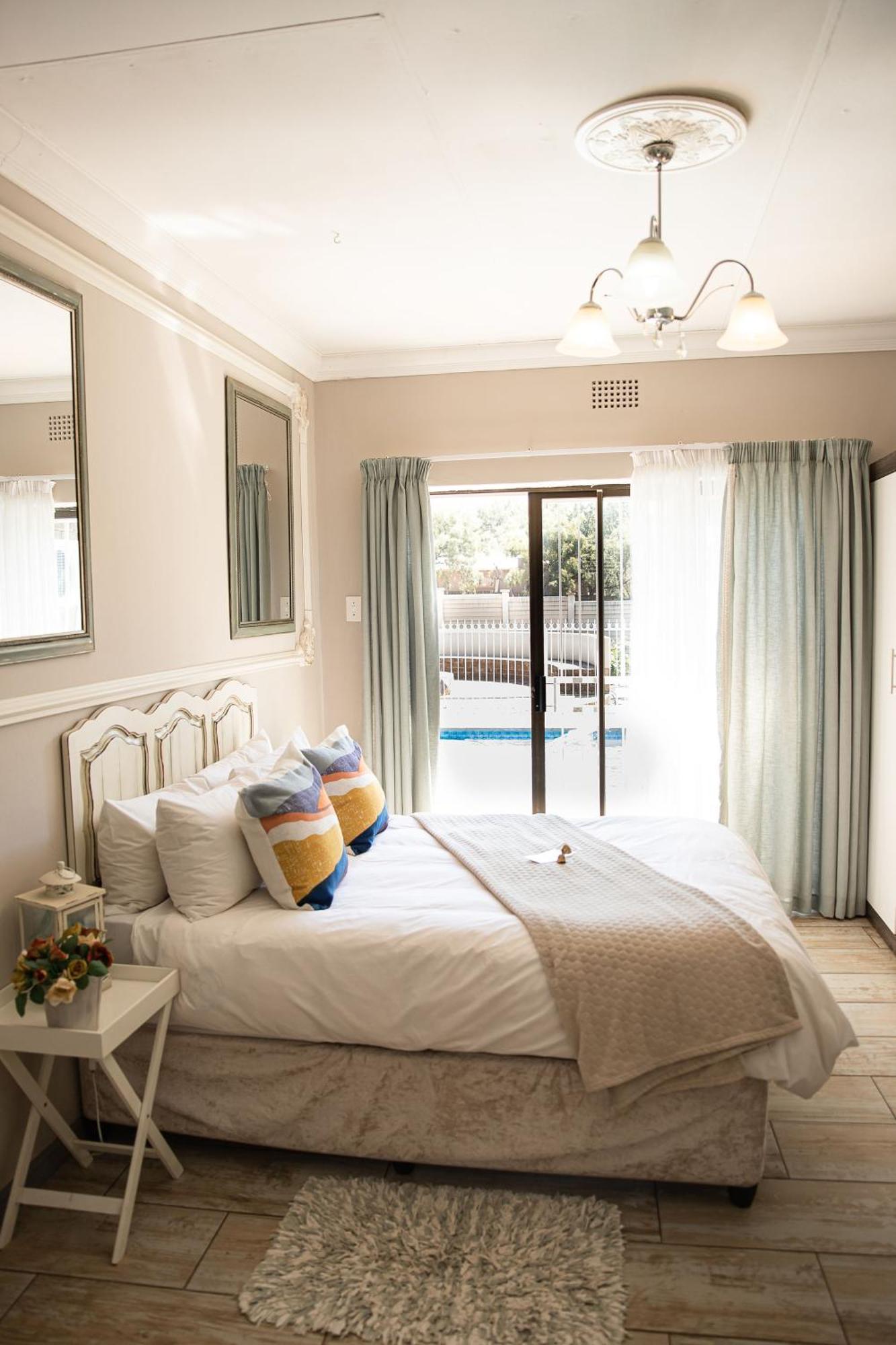 @Home Guest House Zeerust Εξωτερικό φωτογραφία